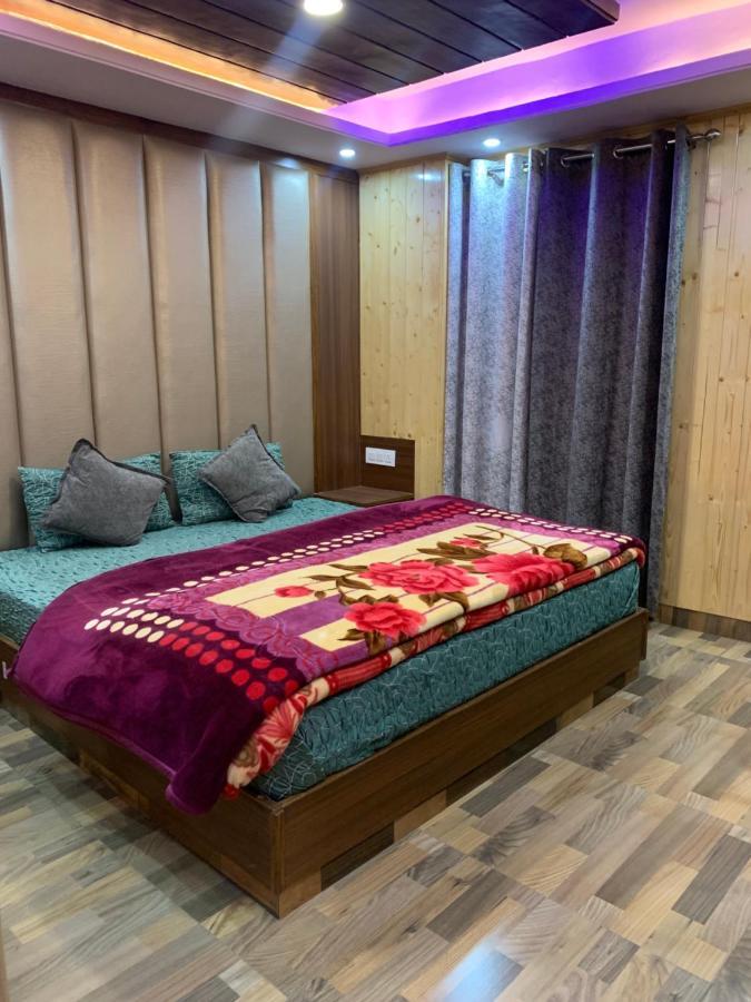 Valley Crown B&B Shimla Luaran gambar