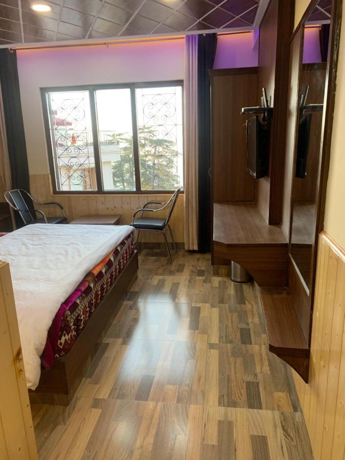 Valley Crown B&B Shimla Luaran gambar