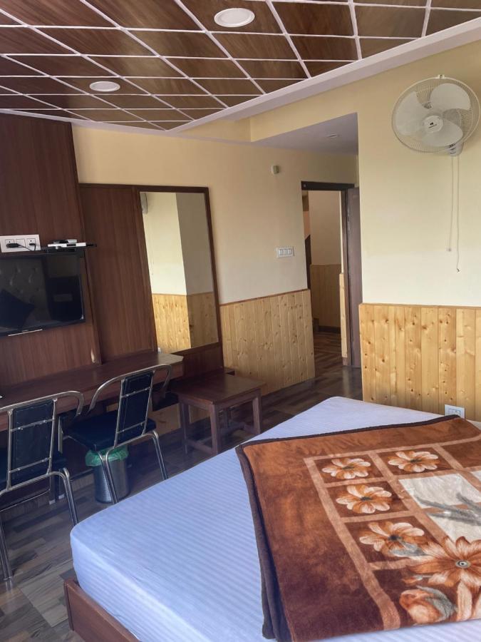 Valley Crown B&B Shimla Luaran gambar